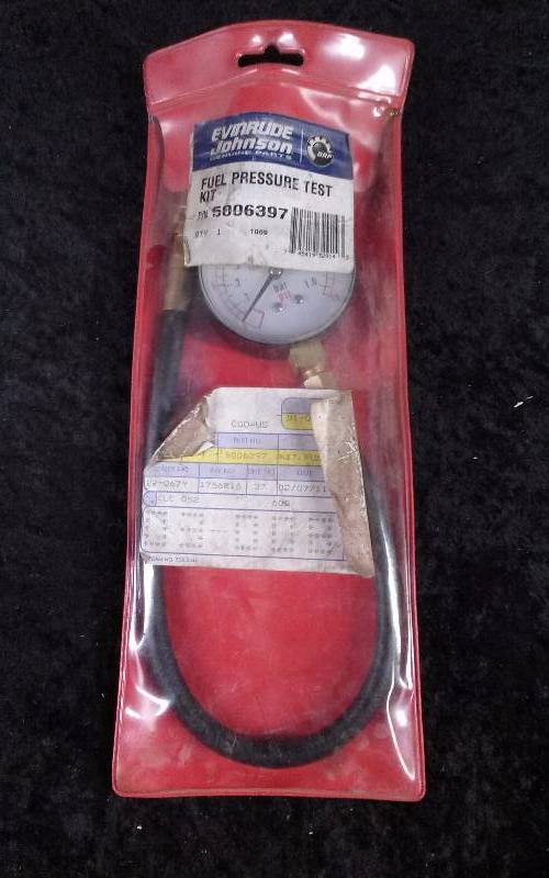 lot 1523 image: Evinrude Fuel Pressure Test Kit, PN 5006397