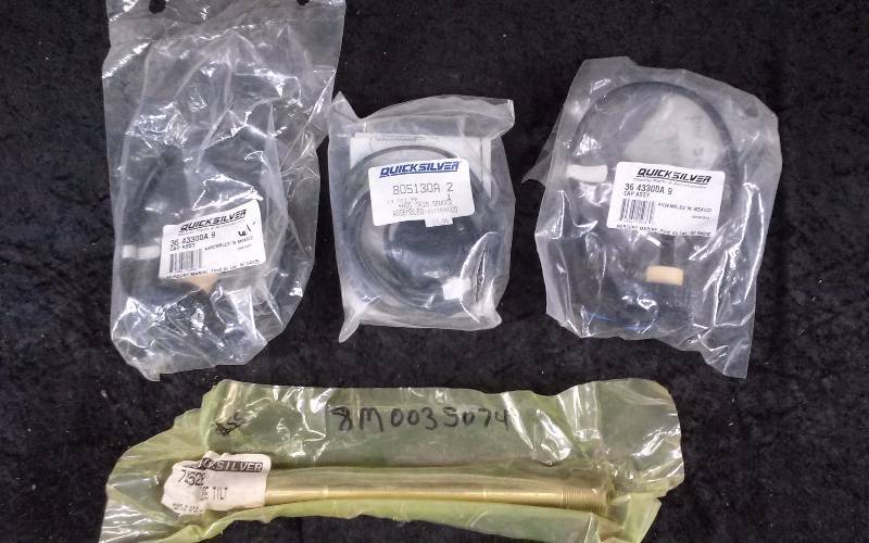 lot 1643 image: QuicksilverMercury Parts - Bin Lot - Misc (see description)