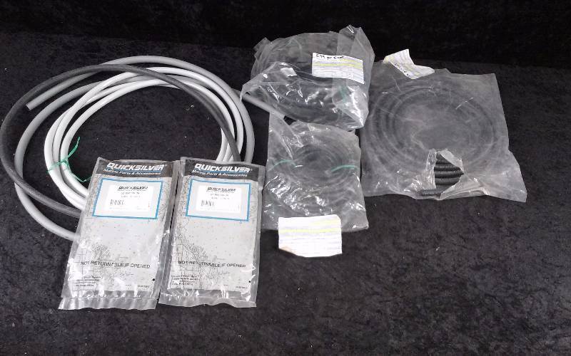 lot 1671 image: Lot - Quicksilver Hose PN 32-858339 39 & Fuel Line PN 772564