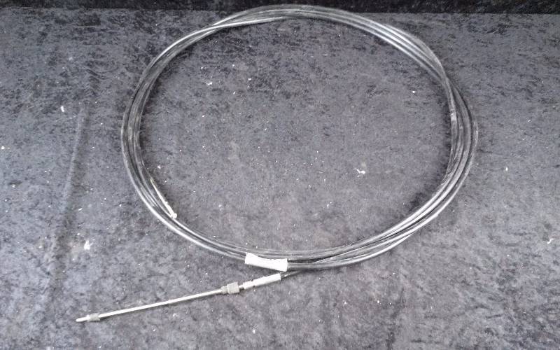 lot 1680 image: Throttle Shift Cable