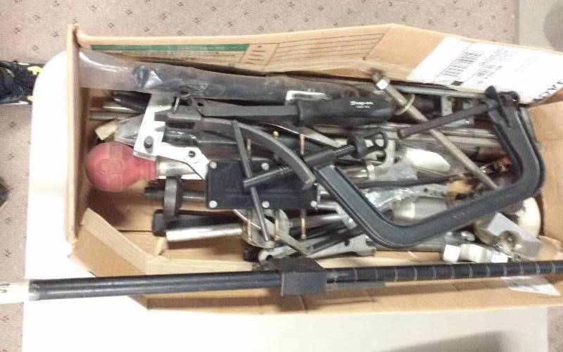 lot 1686 image: Lot - Misc - Tools, Snap-On, C-Clamp, Bars Misc