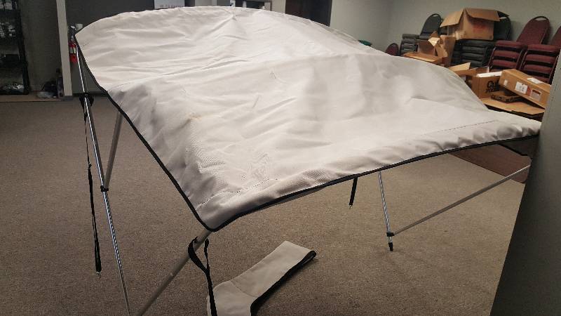 lot 1462 image: Pontoon Canopy, 76 x 61h
