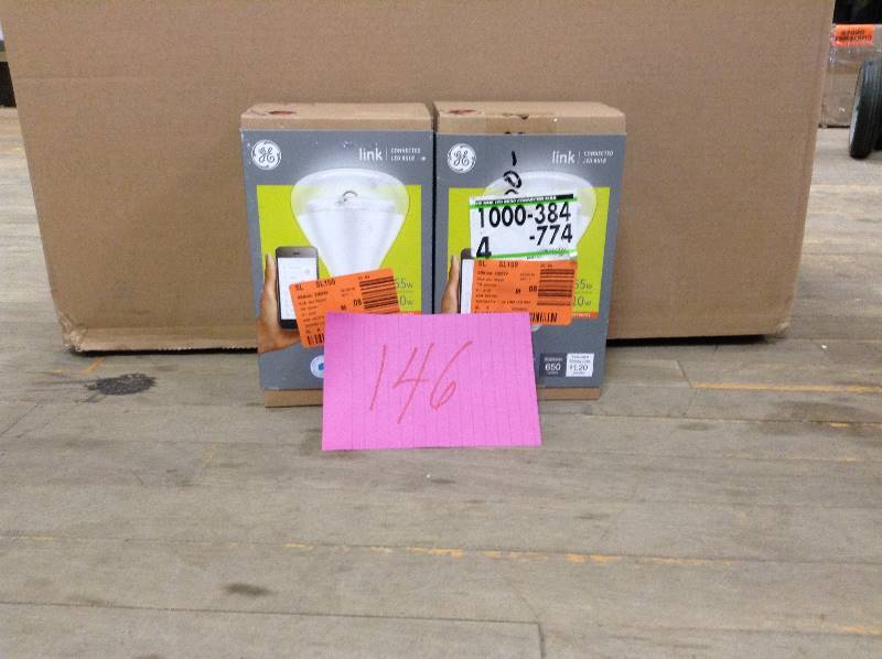 Lot of 2 GE link connected LED Bulbs