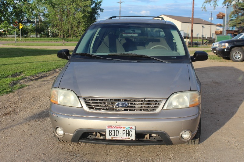 2002 Ford Windstar LX