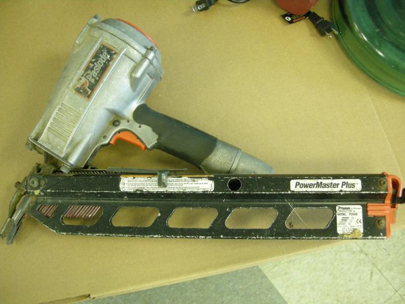 lot 31 image: Paslode Framing Nailer