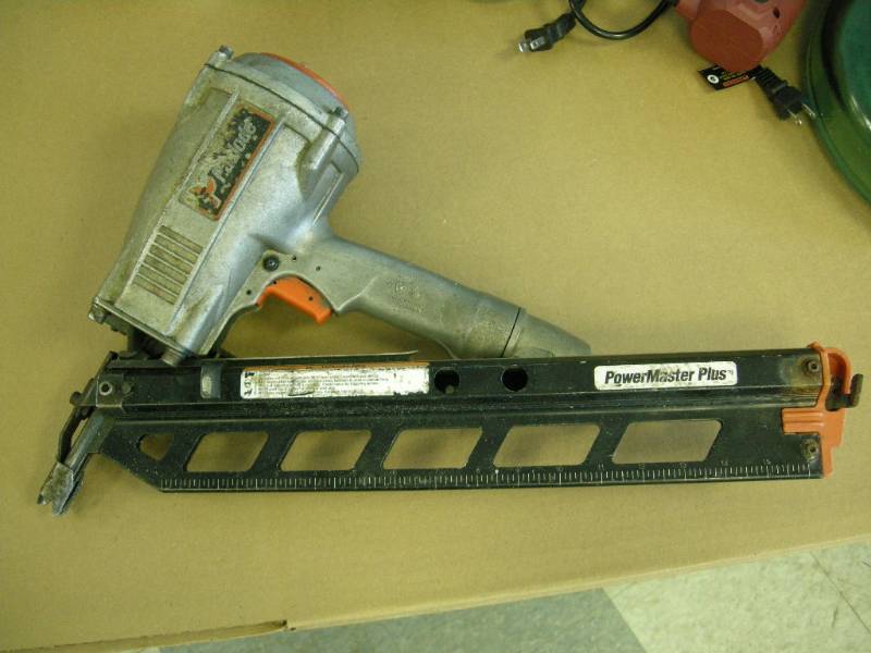 lot 32 image: Paslode Framing Nailer