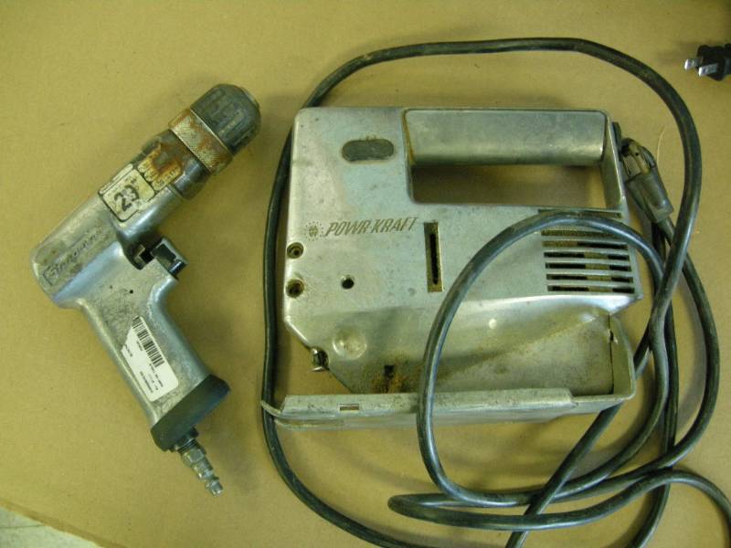 lot 34 image: Snap-On and PowerKraft Tools