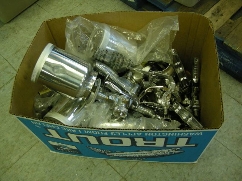 lot 47 image: Earlex HVLP Spray Gun Lot