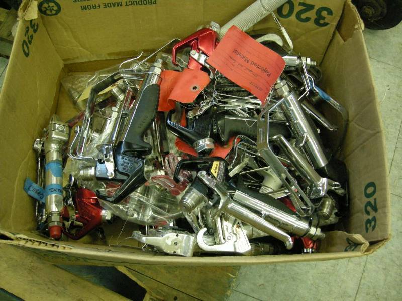 lot 48 image: Wagner Spray Guns