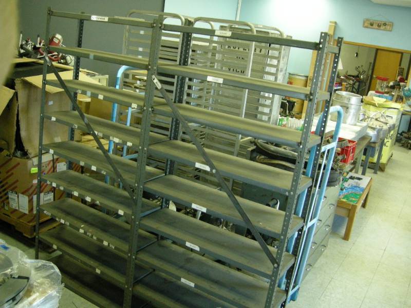 lot 91 image: Metal Shelf Unit
