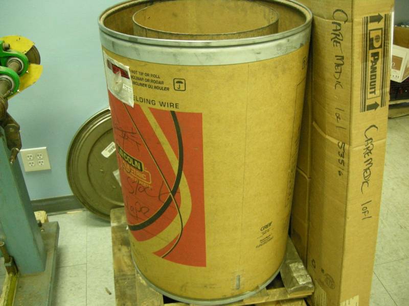 lot 115 image: Large Spool Lincore Welding Wire
