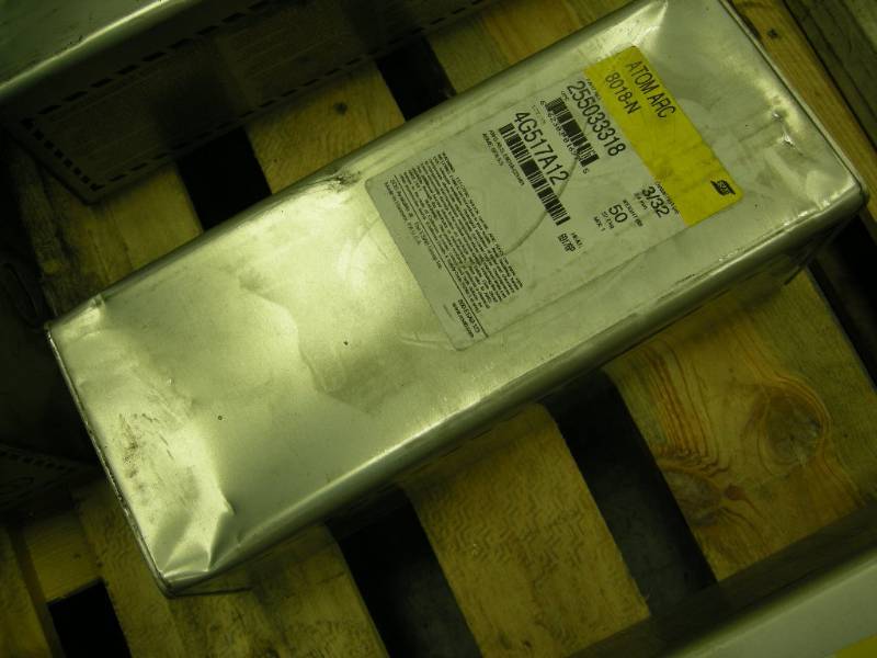 lot 122 image: ESAB Atop-Arc Welding Rods