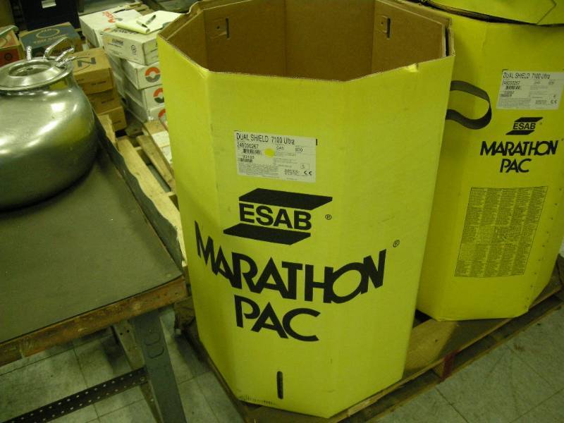 lot 158 image: ESAB Dual Shield 7100 Ultra Welding Wire