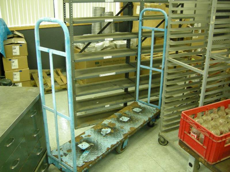 lot 173 image: Narrow Rolling Cart