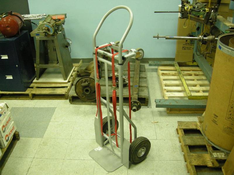lot 195 image: Roughneck Convertible Cart