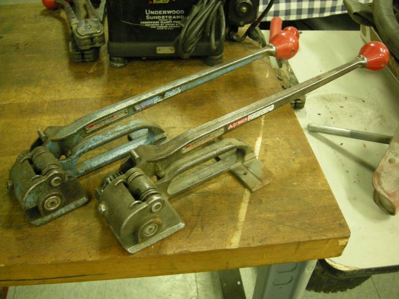 lot 214 image: 2 Signode TH Steel Band Tensioners
