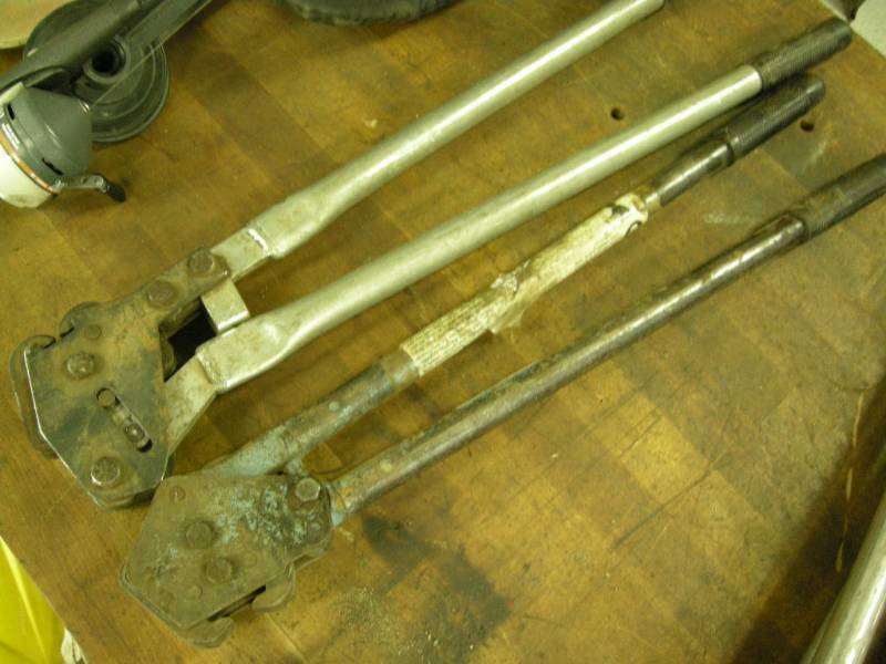 lot 218 image: 2 Plastic Band Strapping Sealers