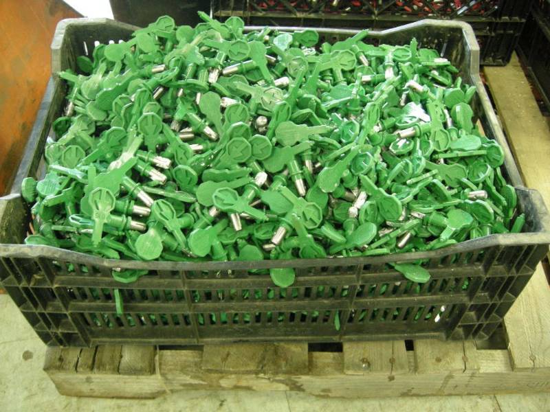 lot 222 image: Wagner Airless Spray Gun Tips