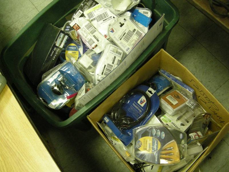 lot 247 image: Large Group Electronics Cables