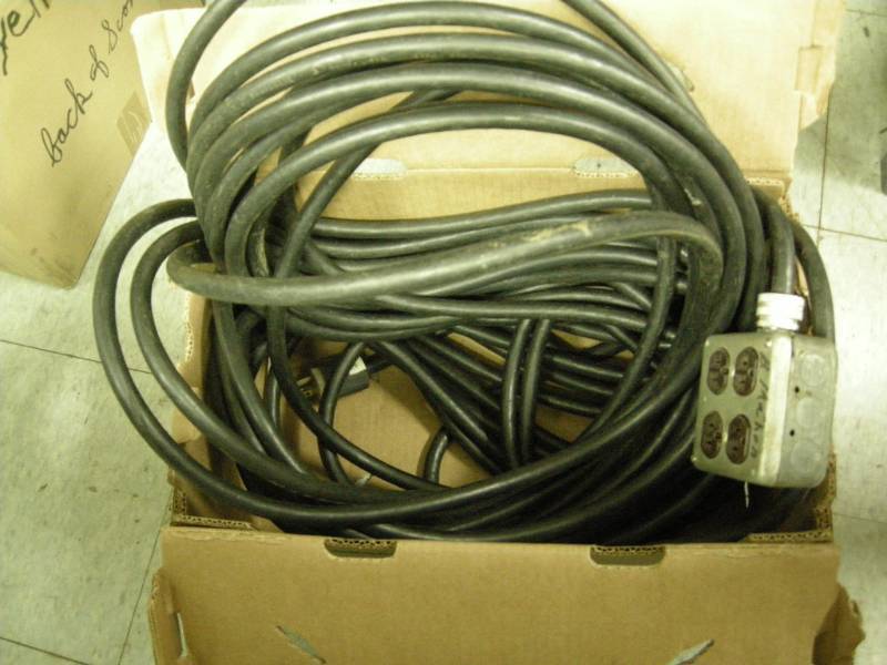lot 254 image: Heavy Extension Cord