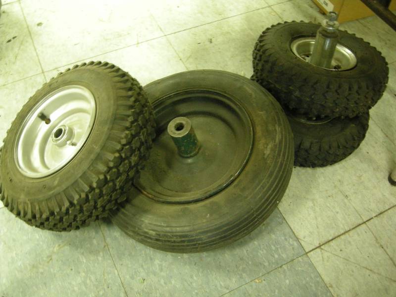 lot 256 image: Utility Wheels