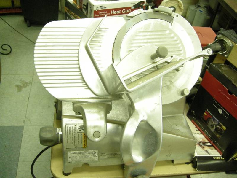 lot 293 image: Hobart Edge 12 Manual Meat Slicer