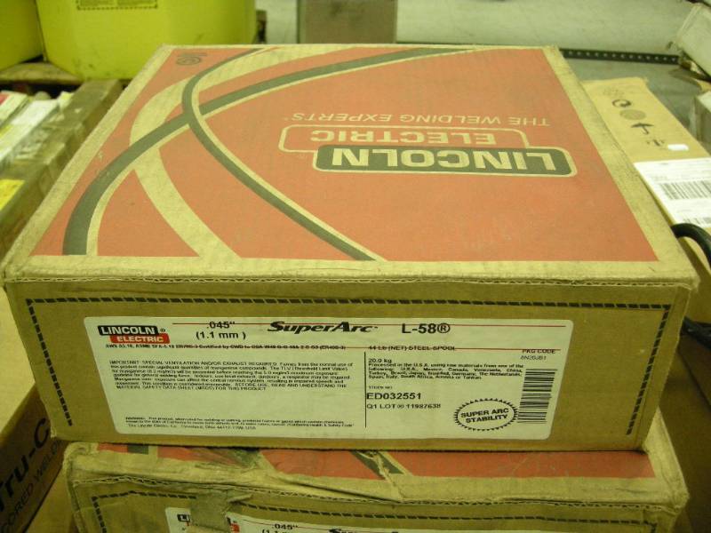 lot 150 image: Lincoln SuperArc Welding Wire