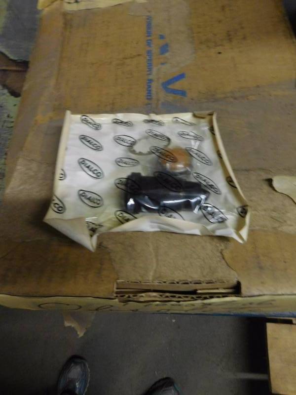 Box of Dialco, Part  #51-3402-0113-203