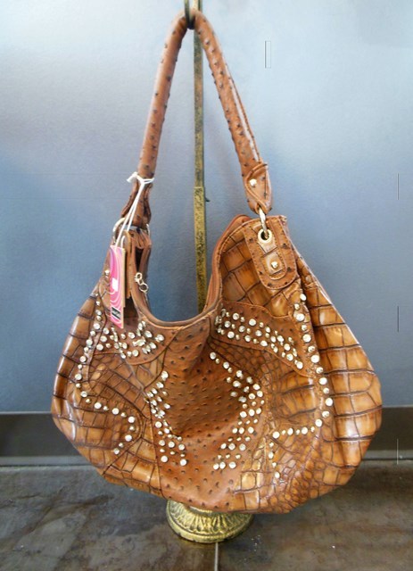 lot 32 image: Louis Cardy Ostrich Look Studded Purse  Bag