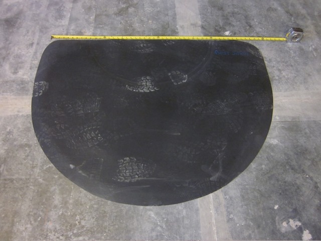 lot 59 image: 4 x 3 Black Anti-Fatigue Mat