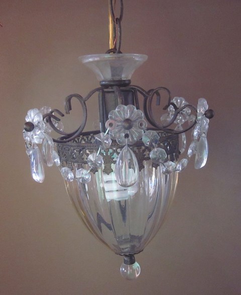 lot 99 image: Small Ornate Chandelier (Matching Lots are 28 and 98-100 4 in total - and Larger Version of Same Style )