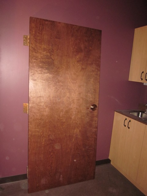 lot 153 image: Door