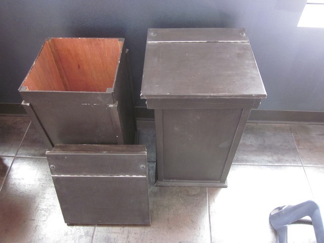lot 190 image: Two Brown Trash Holder