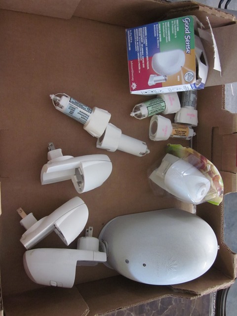 lot 211 image: Air Fresheners and Refills