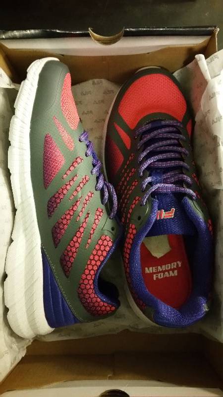 lot 2547 image: Fila Womens Memory Speedstrike Running Shoe - Black 9