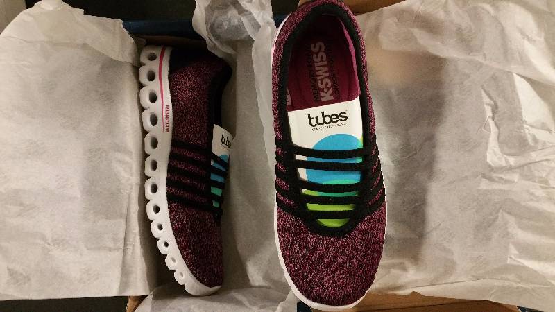 lot 2502 image: K-Swiss X Lite MJ CMF Womens Canvas Fashion Sneakers - Black-Berry 6