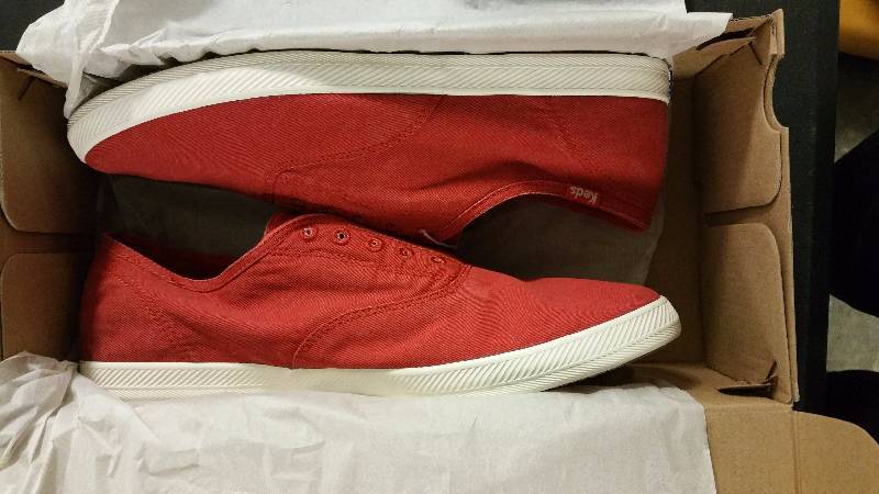 lot 2504 image: Keds Mens Chillax Shoe - Red 9