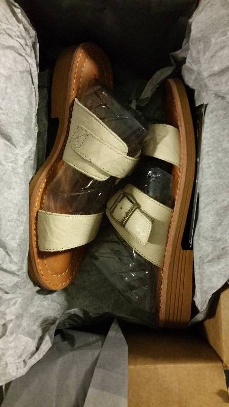 lot 2523 image: Cat Footwear Womens Lakyn Sandal - White 7