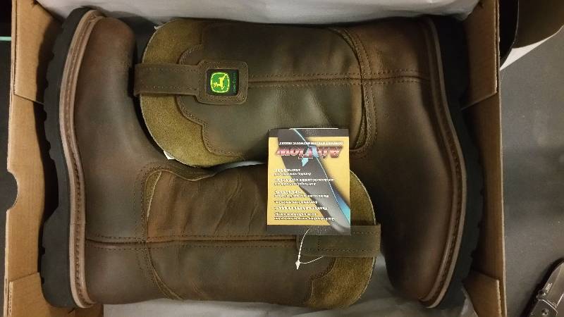 lot 2555 image: John Deere Mens All-Around FarmWork 11 Pull-On Boot - Wide Brown 8.5