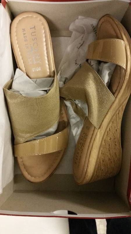 lot 2561 image: Easy Street Womens Adagio Sandal - Taupe 9.5