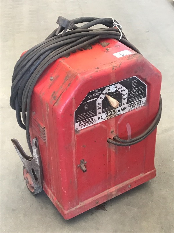 lot 6 image: Lincoln AC-225 Arc Welder Complete ...