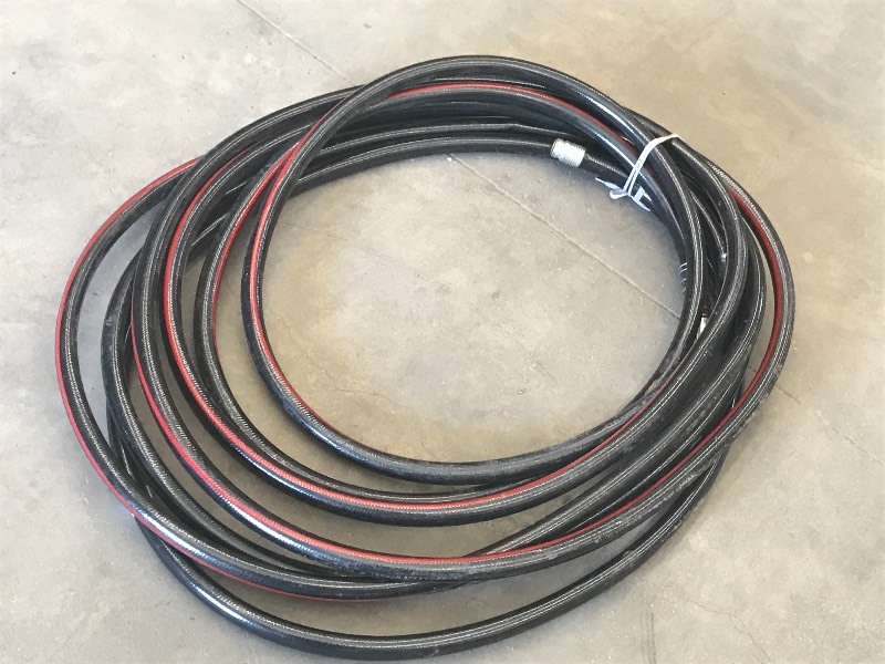 lot 8 image: Like New 34 Garden Hose ...