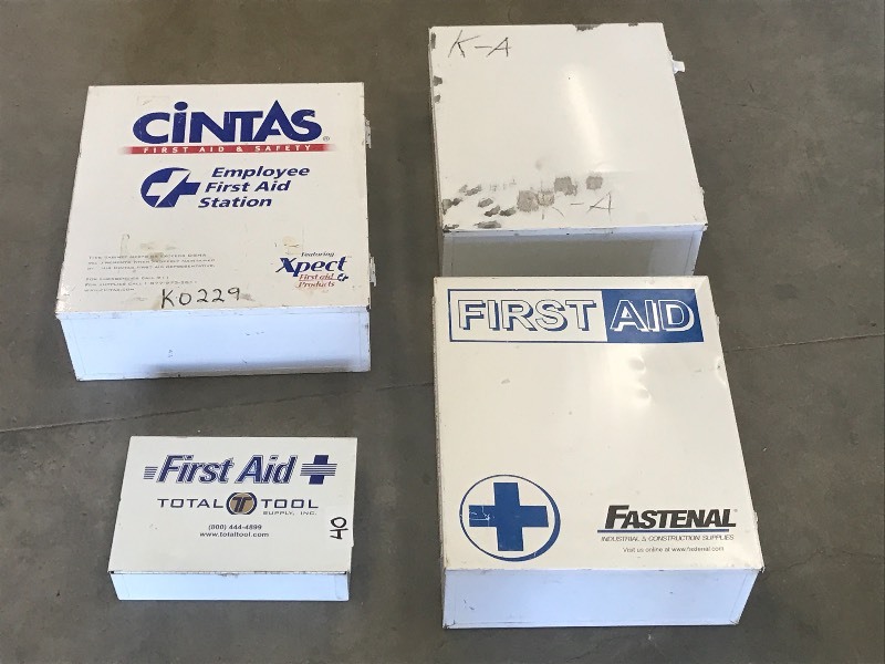 lot 40 image: Lot Of (4) First Aid Boxes ...