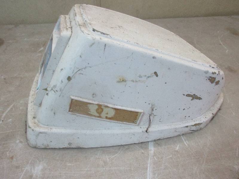 lot 8 image: Montgomery ward 6 HP motor top