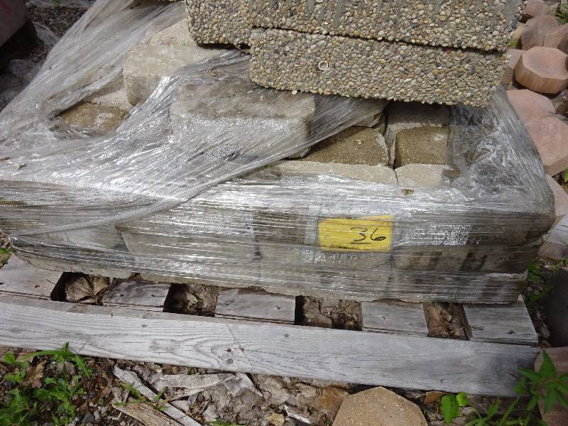 Grey Large Bricks