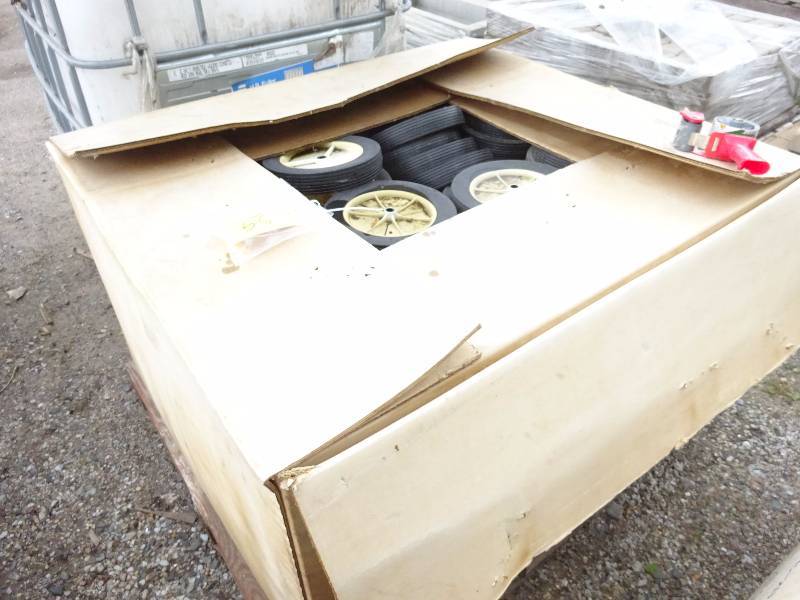Box 10 Wheels