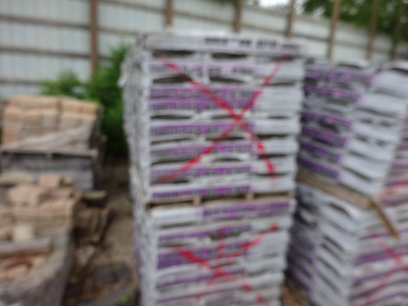 Two Pallet Hip and Ridge
