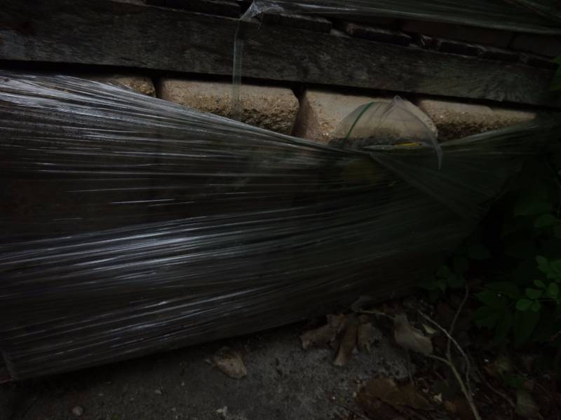 Pallet Light Retainers
