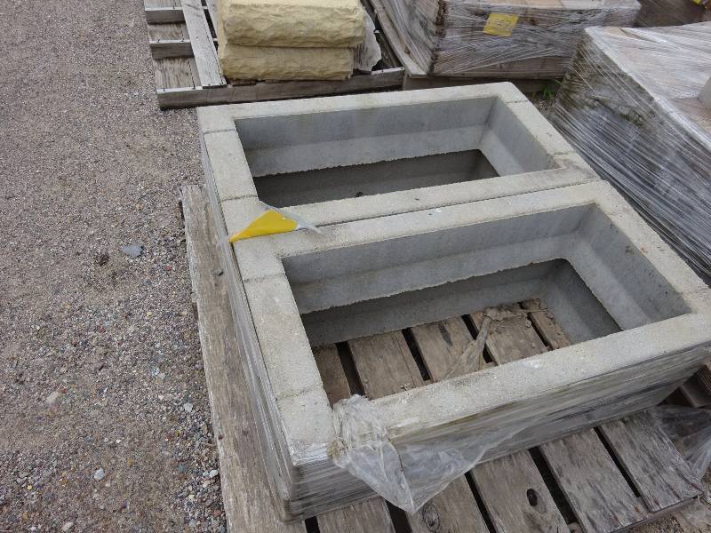 (4) Large Squares