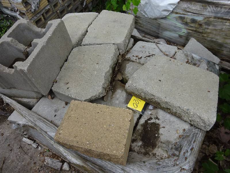 Large Flat